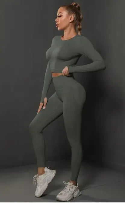 Seamless Slim Fit Yoga Set
